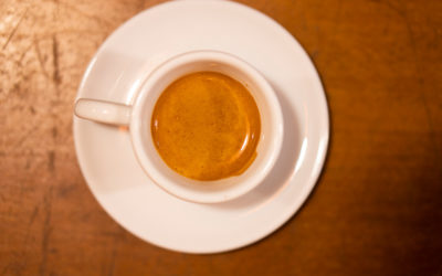 Como avaliar a qualidade da crema de café espresso