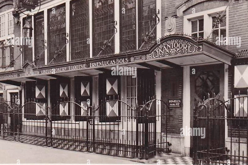 Imagem histórica da primeira fábrica de licor em Amsterdam