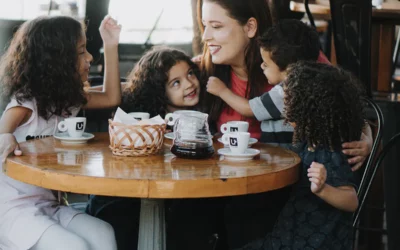 Mulheres gestantes, crianças e hipertensos podem tomar café?