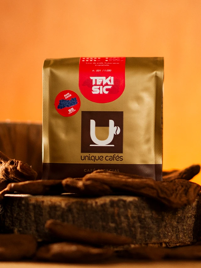 Café Tekisic: uma raridade com 90 pontos, notas de licor de avelã, frutas secas e caramelo!