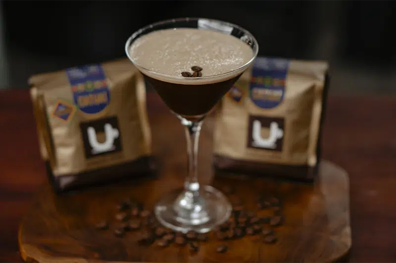 Imagem Artística do Drink Espresso Martini