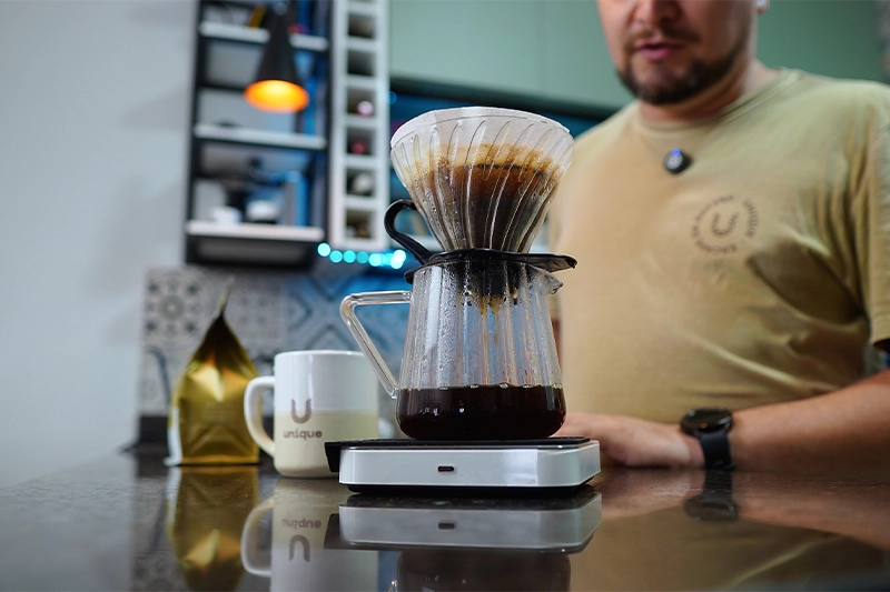 V60